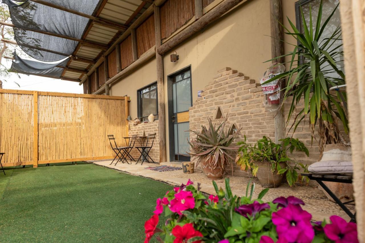 Desert Routes Inn Shvilim Ba Midbar Hazeva Экстерьер фото