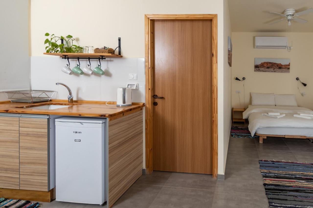Desert Routes Inn Shvilim Ba Midbar Hazeva Экстерьер фото