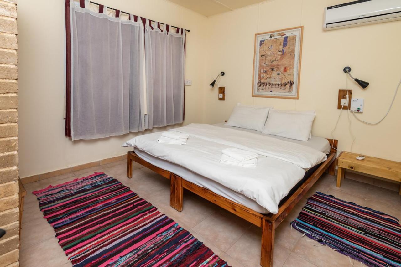 Desert Routes Inn Shvilim Ba Midbar Hazeva Экстерьер фото